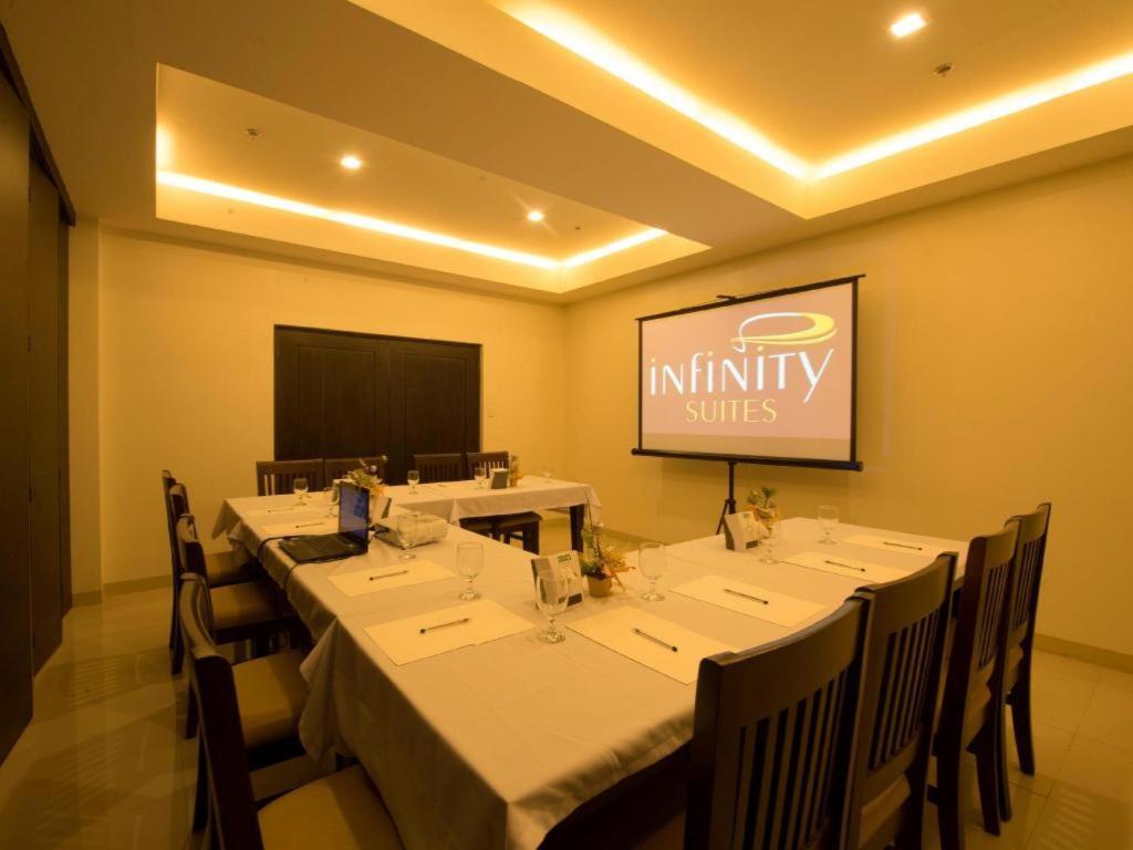 Infinity Suites Davao City Exteriér fotografie
