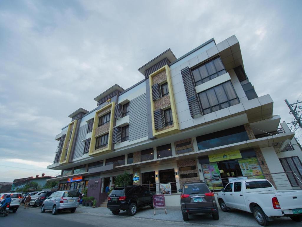 Infinity Suites Davao City Exteriér fotografie