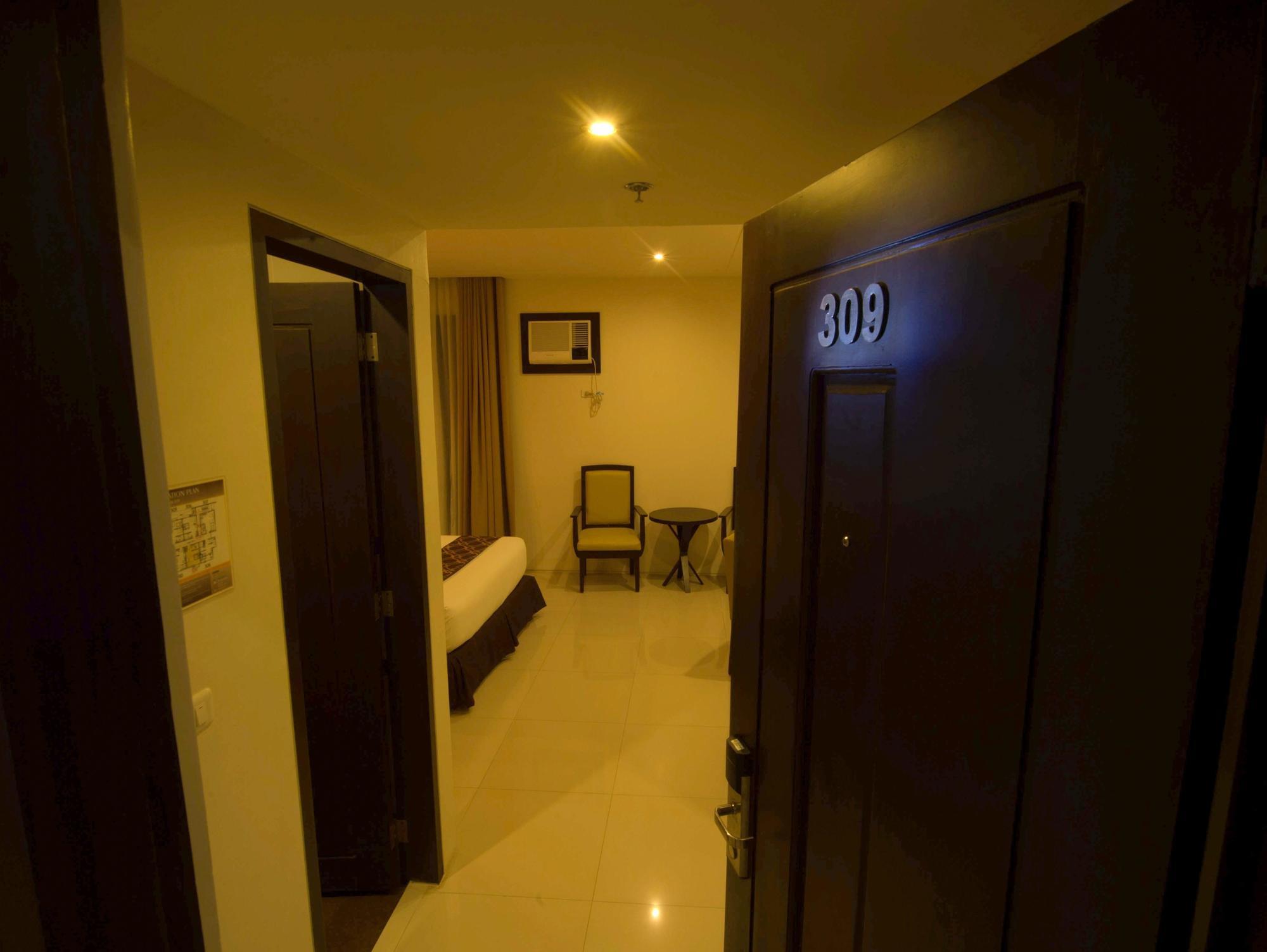 Infinity Suites Davao City Exteriér fotografie