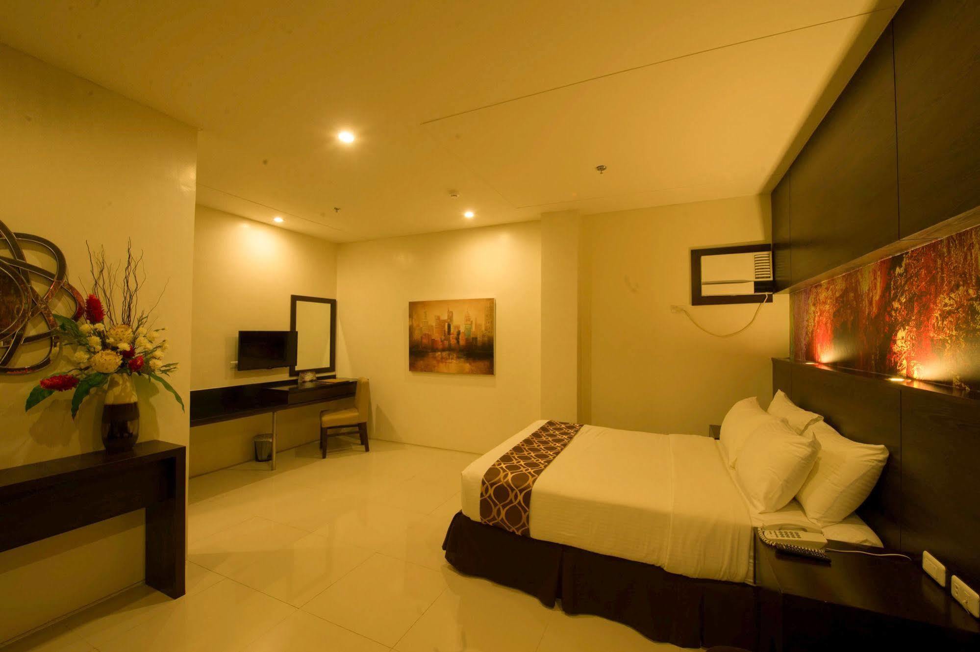 Infinity Suites Davao City Exteriér fotografie