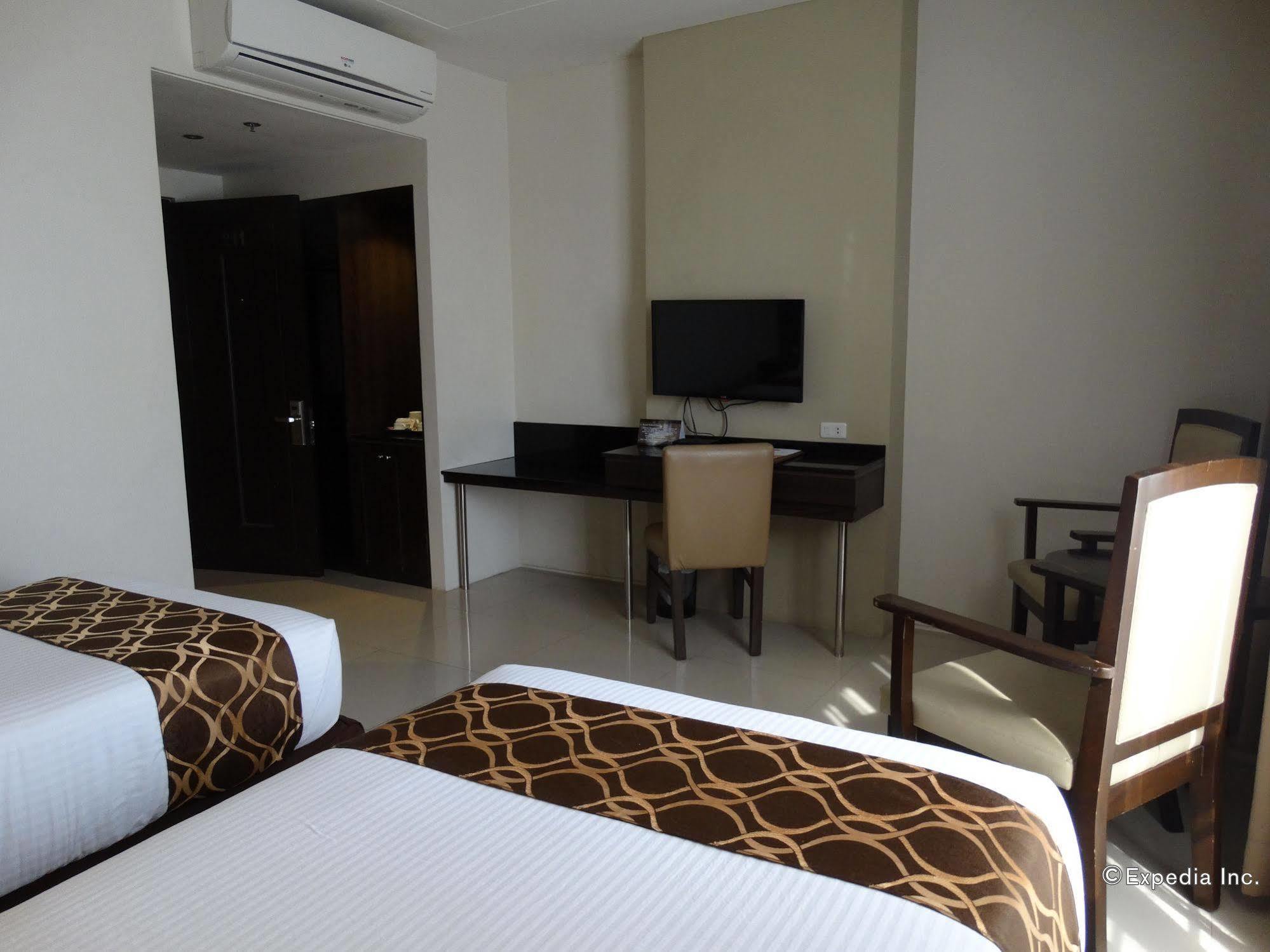 Infinity Suites Davao City Exteriér fotografie