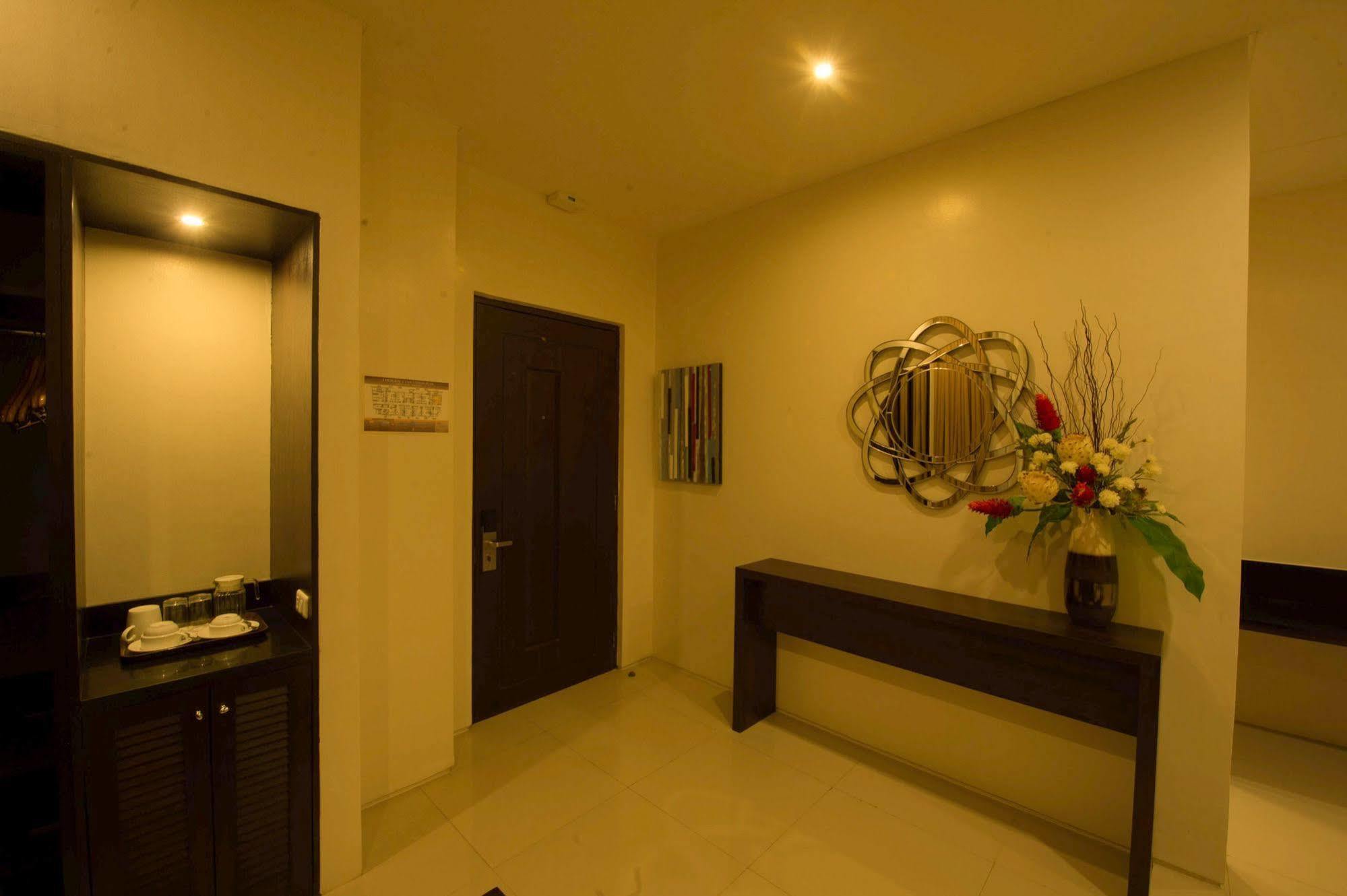 Infinity Suites Davao City Exteriér fotografie